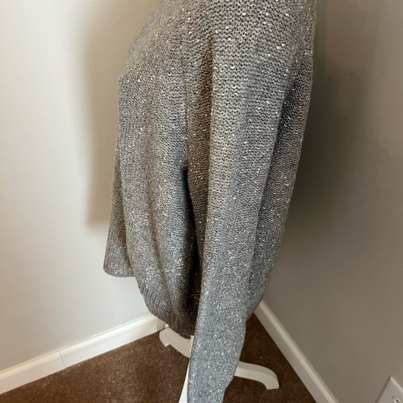 Lauren Conrad Sweater Size Large - Picture 3 of 5